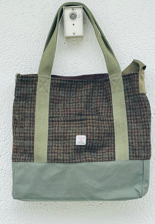 Hos Green Harris Tweed Bag